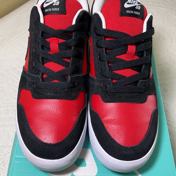 Nike SB Delta Force Vulc Black/Red size 9 - Picture 1 of 17